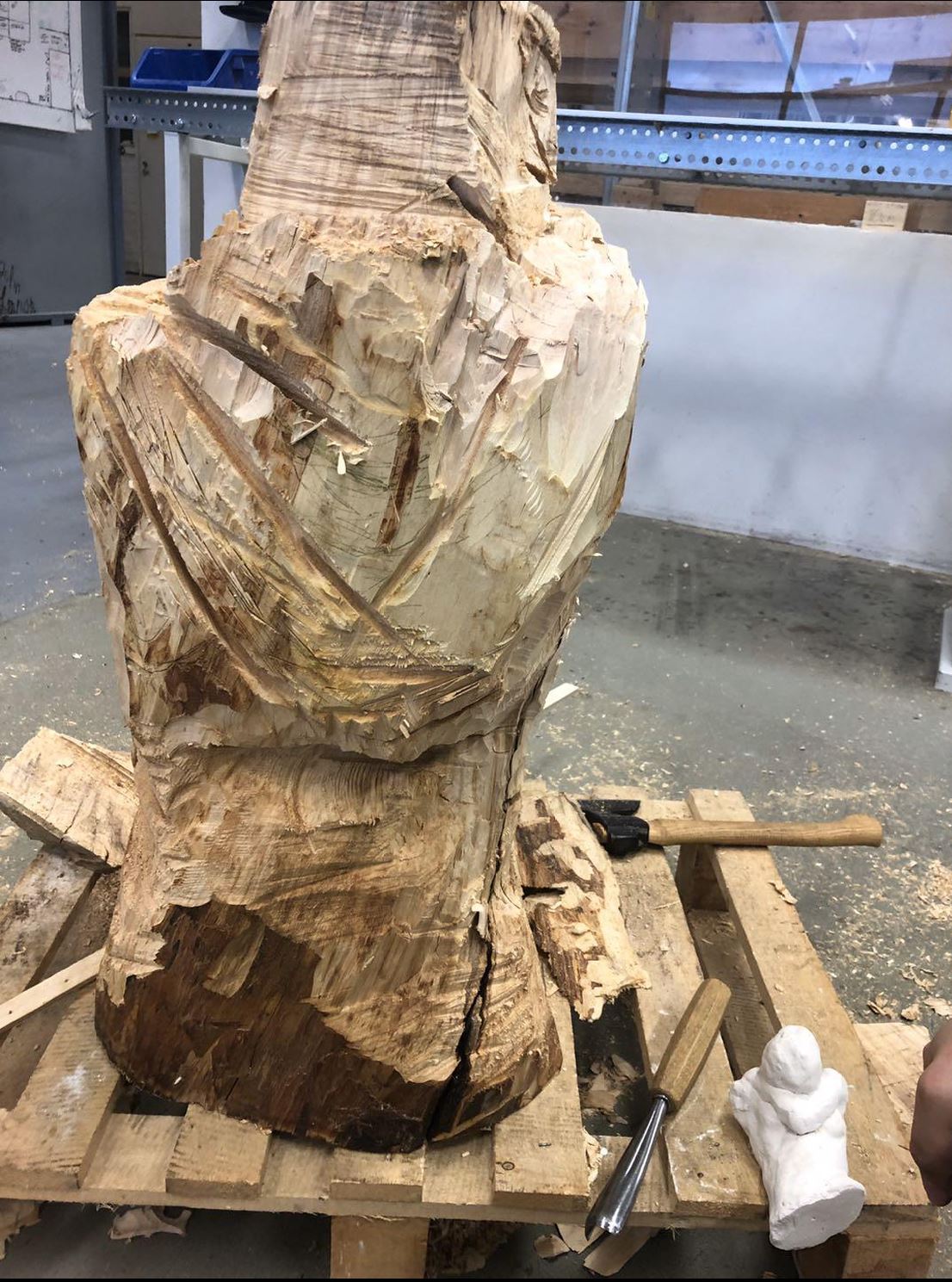 wood_sculpture